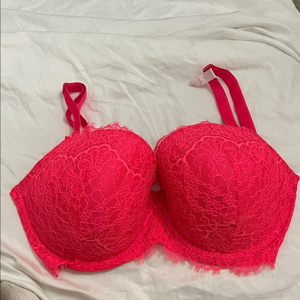 Elegant Pink Lace Bra